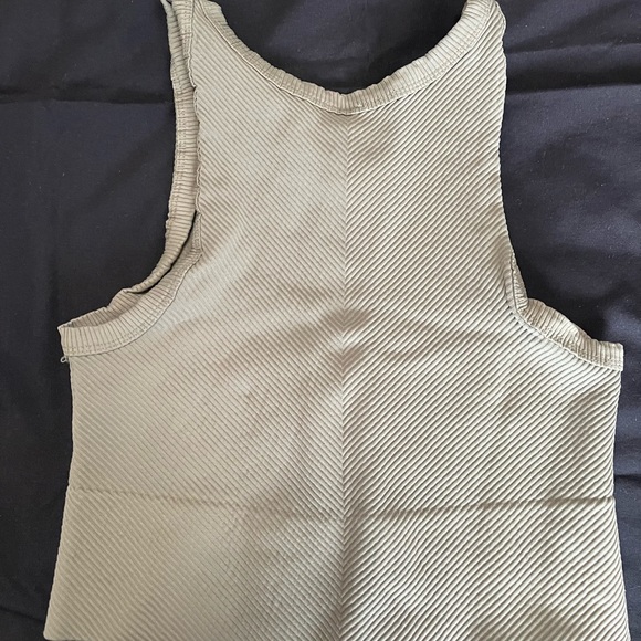 Women's Ribbed Tank Top - Picture 4 of 4